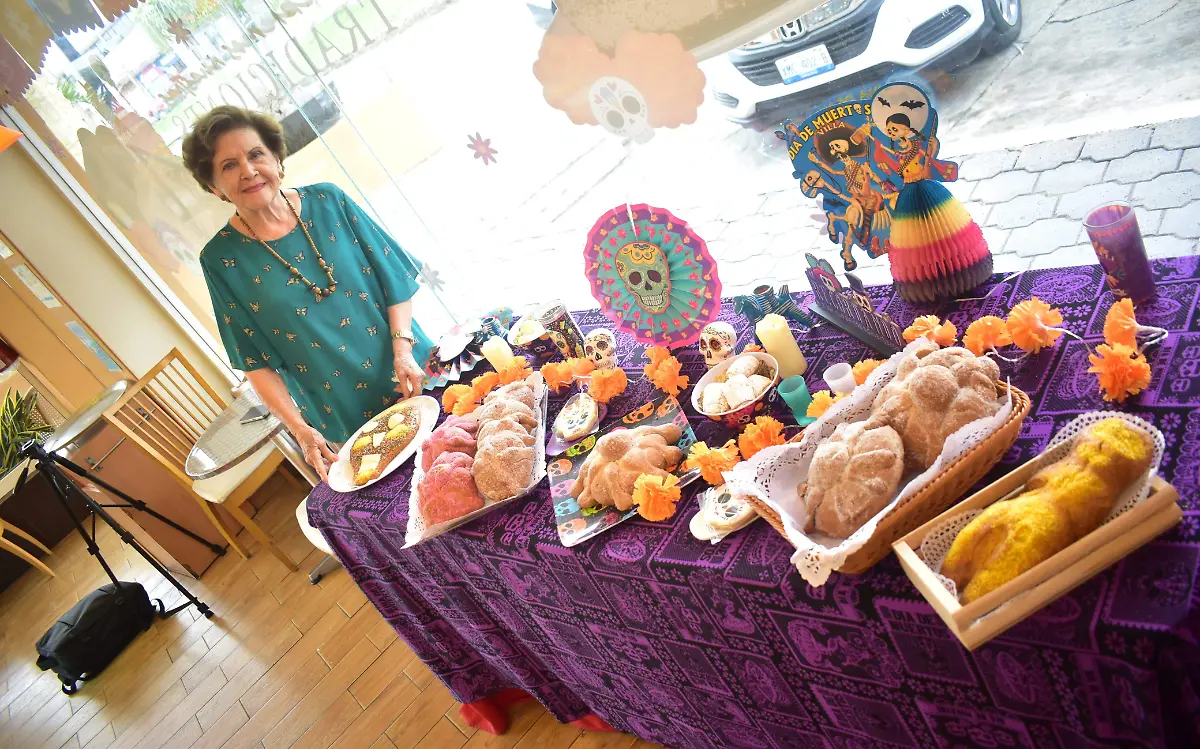 Pastelerias Pepis ofrece una variedad de pan de muerto Vladimir Meza (1)